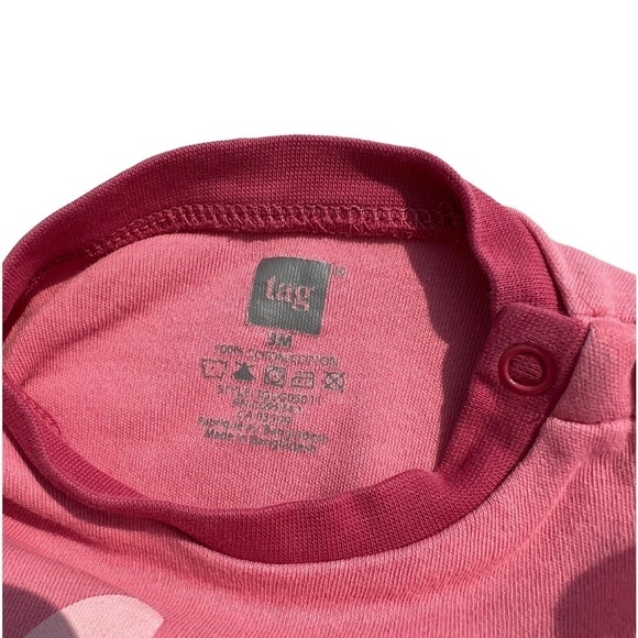 Tag  3 month sweater - Picture 3 of 4